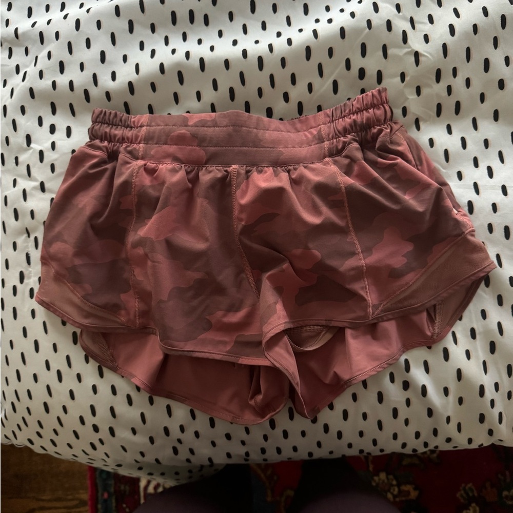 Hottie hot short low rise 2.5”